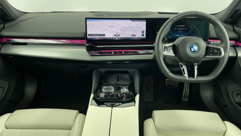 BMW i5 250kW eDrive40 M Sport Pro 84kWh 4dr Auto Electric Saloon